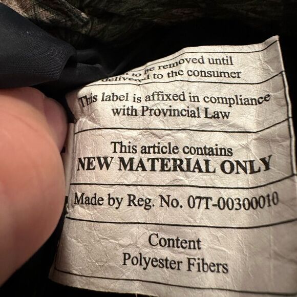 Under Armour Jacket Woman’s Size Small UA Storm Realtree Camo Fall - Picture 8 of 9